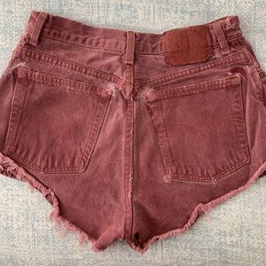 Levi’s red wash jean shorts